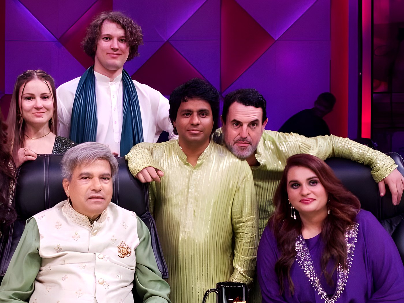 Erik Markovsky with Suresh Wadkar and the Battle of Bands International team