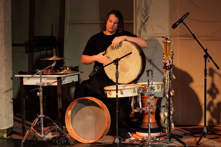 Solo frame drum set